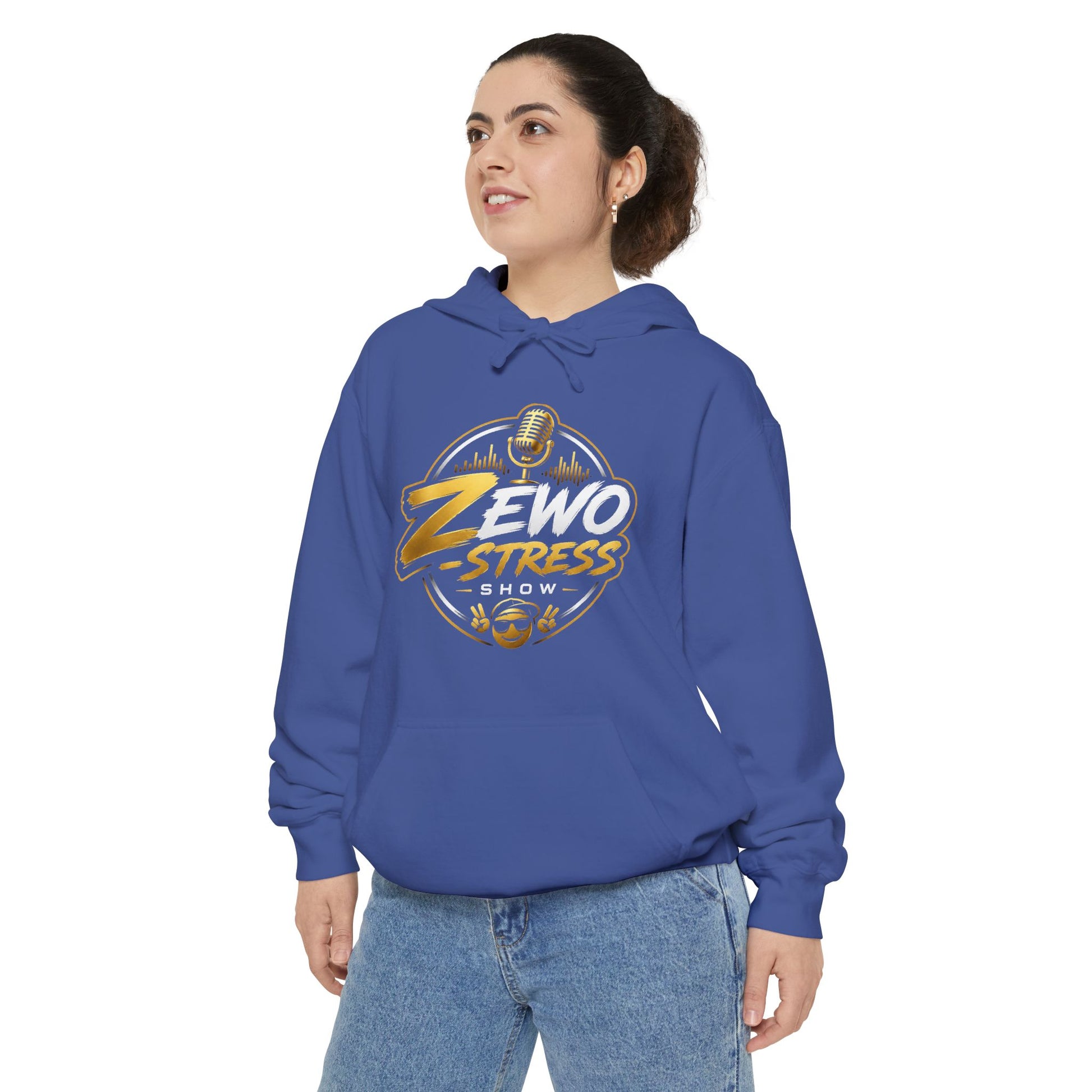 Z-Stress Hoodie — Relaxed Graphic Pullover with Gold Zen Design