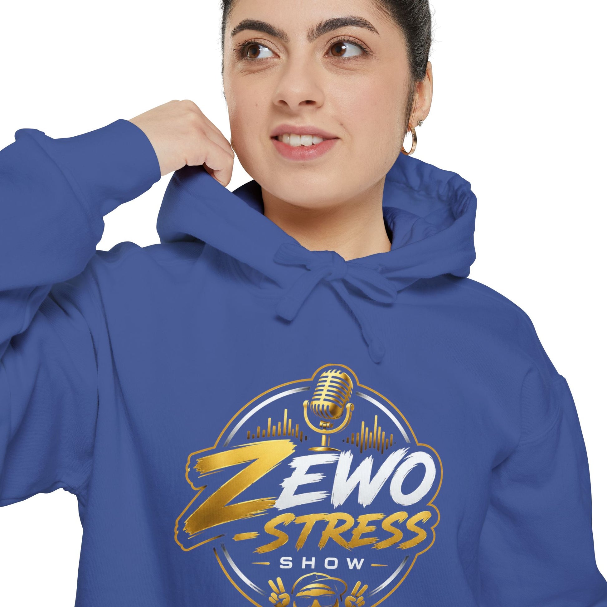 Z-Stress Hoodie — Relaxed Graphic Pullover with Gold Zen Design