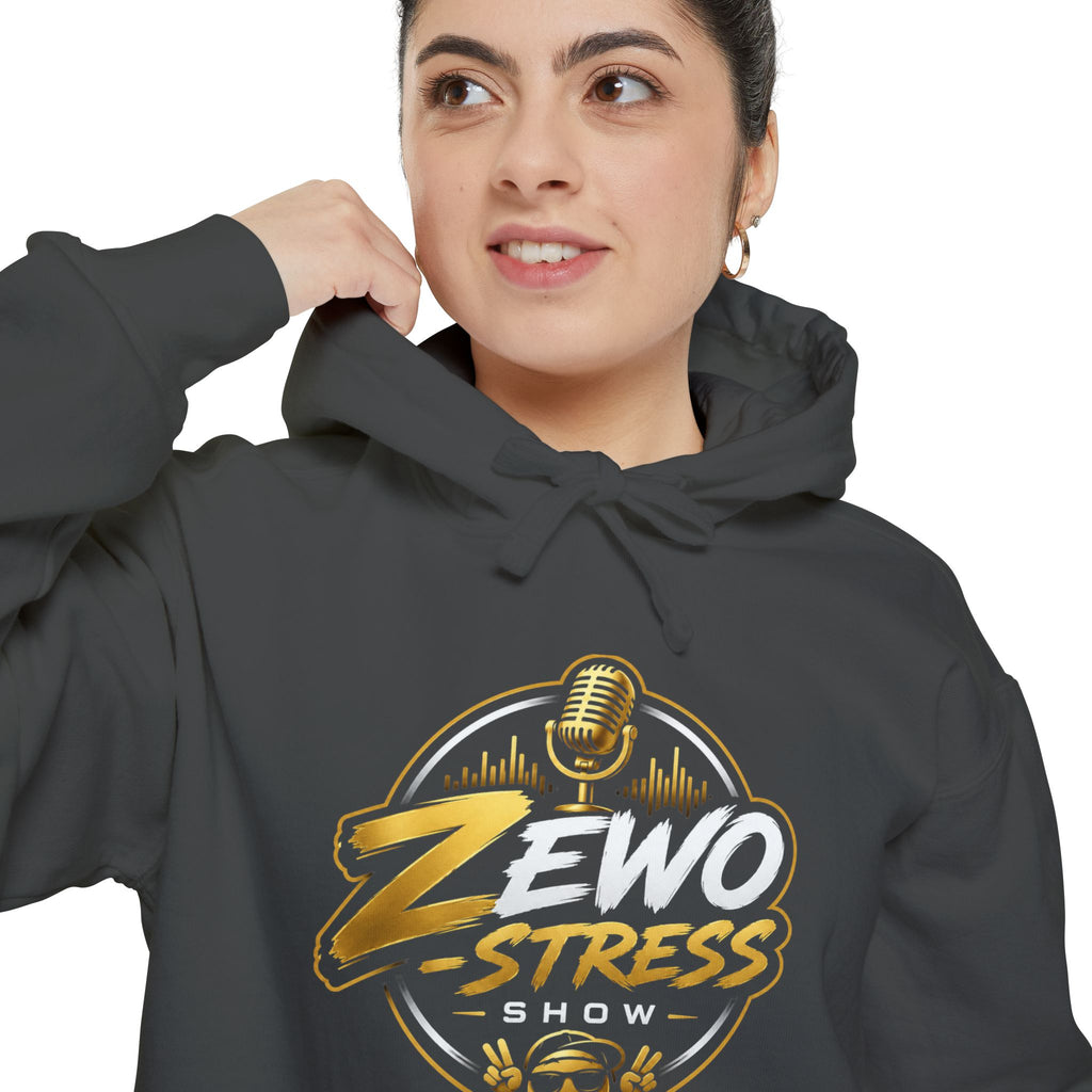Z-Stress Hoodie — Relaxed Graphic Pullover with Gold Zen Design