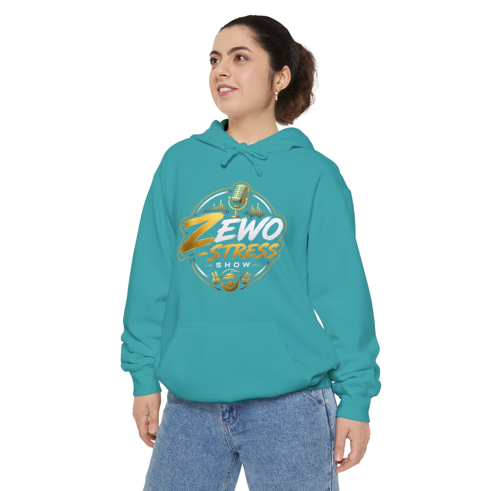 Z-Stress Hoodie — Relaxed Graphic Pullover with Gold Zen Design