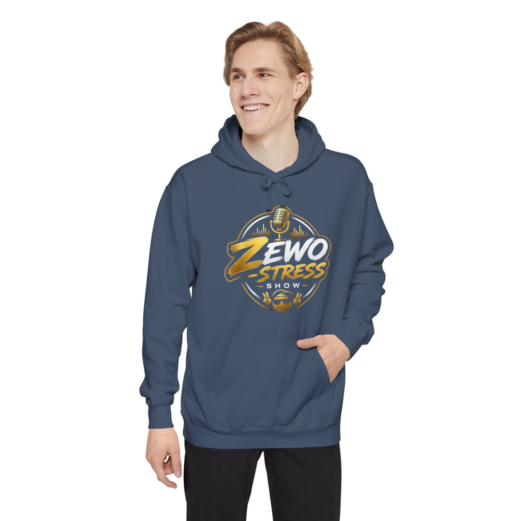 Z-Stress Hoodie — Relaxed Graphic Pullover with Gold Zen Design