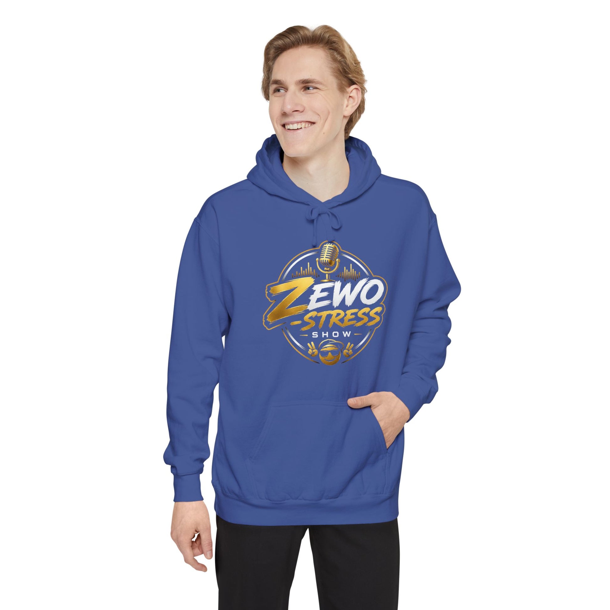 Z-Stress Hoodie — Relaxed Graphic Pullover with Gold Zen Design