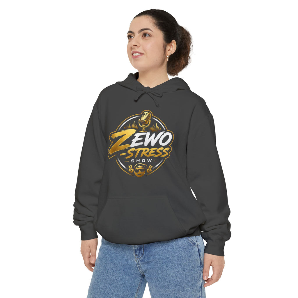 Z-Stress Hoodie — Relaxed Graphic Pullover with Gold Zen Design