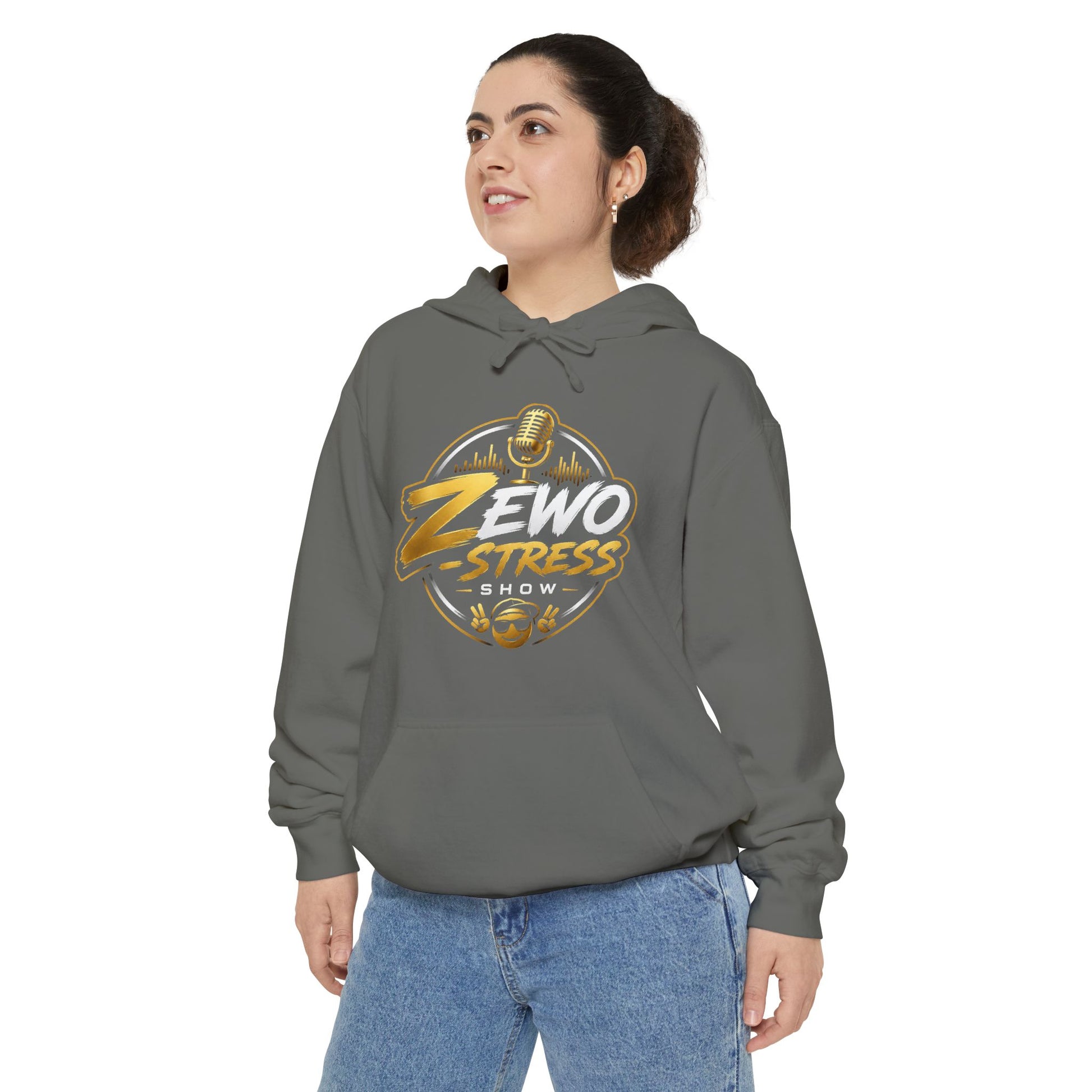 Z-Stress Hoodie — Relaxed Graphic Pullover with Gold Zen Design